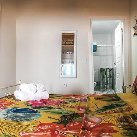 Mavi Ruezgar Alacati (adults Only) Hotel