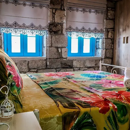 호텔 Mavi Ruezgar Alacati (adults Only) 4*