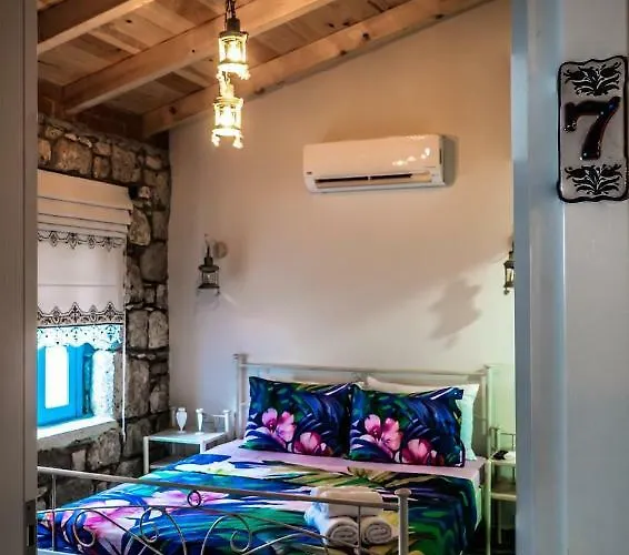 Mavi Ruezgar Alacati (adults Only) ホテル 4*